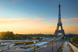 Dawn in Paris Dawn in Paris
